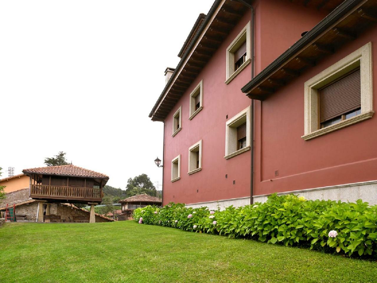 Casa Regina Perlora